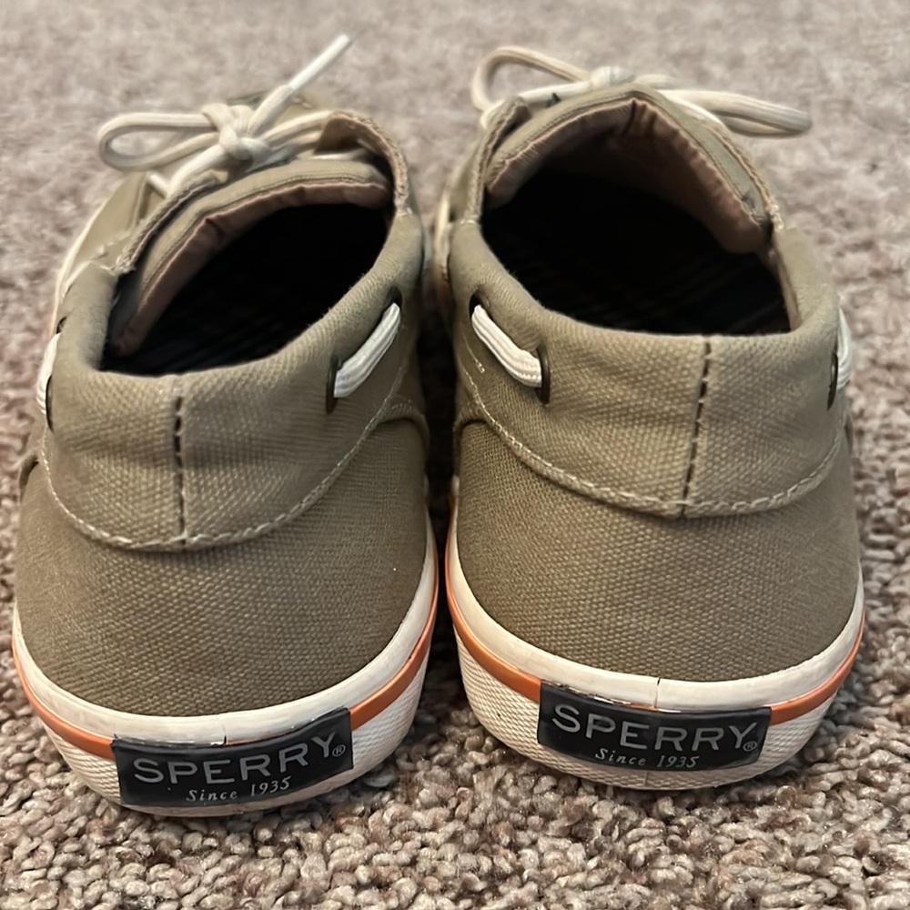 Sperry - Picture 4 of 6